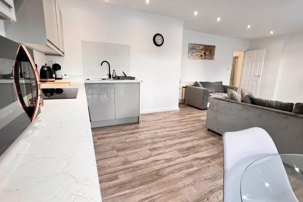 Top Floor Gem In Liverpool City Centre Apartment Bagian luar foto